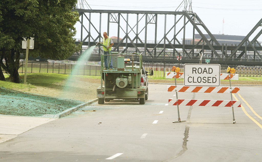 River Drive construction